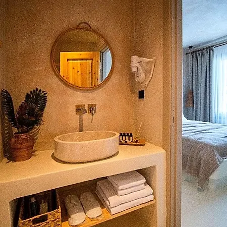فندق Noi Bodrum غومْبيت