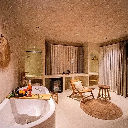 فندق Noi Bodrum 4*